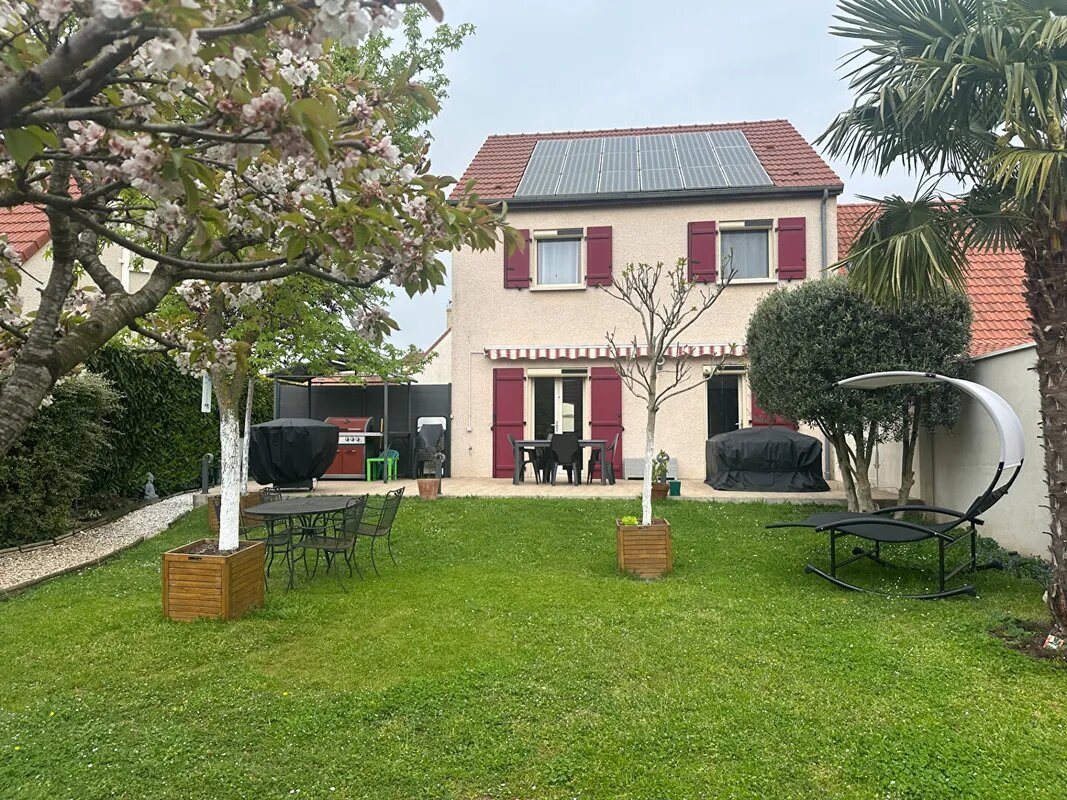 Maison à vendre, 111m², Issou