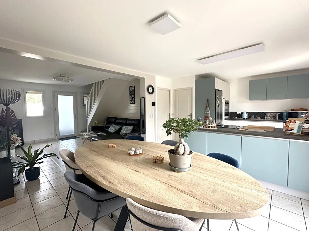 Maison à vendre, 111m², Issou