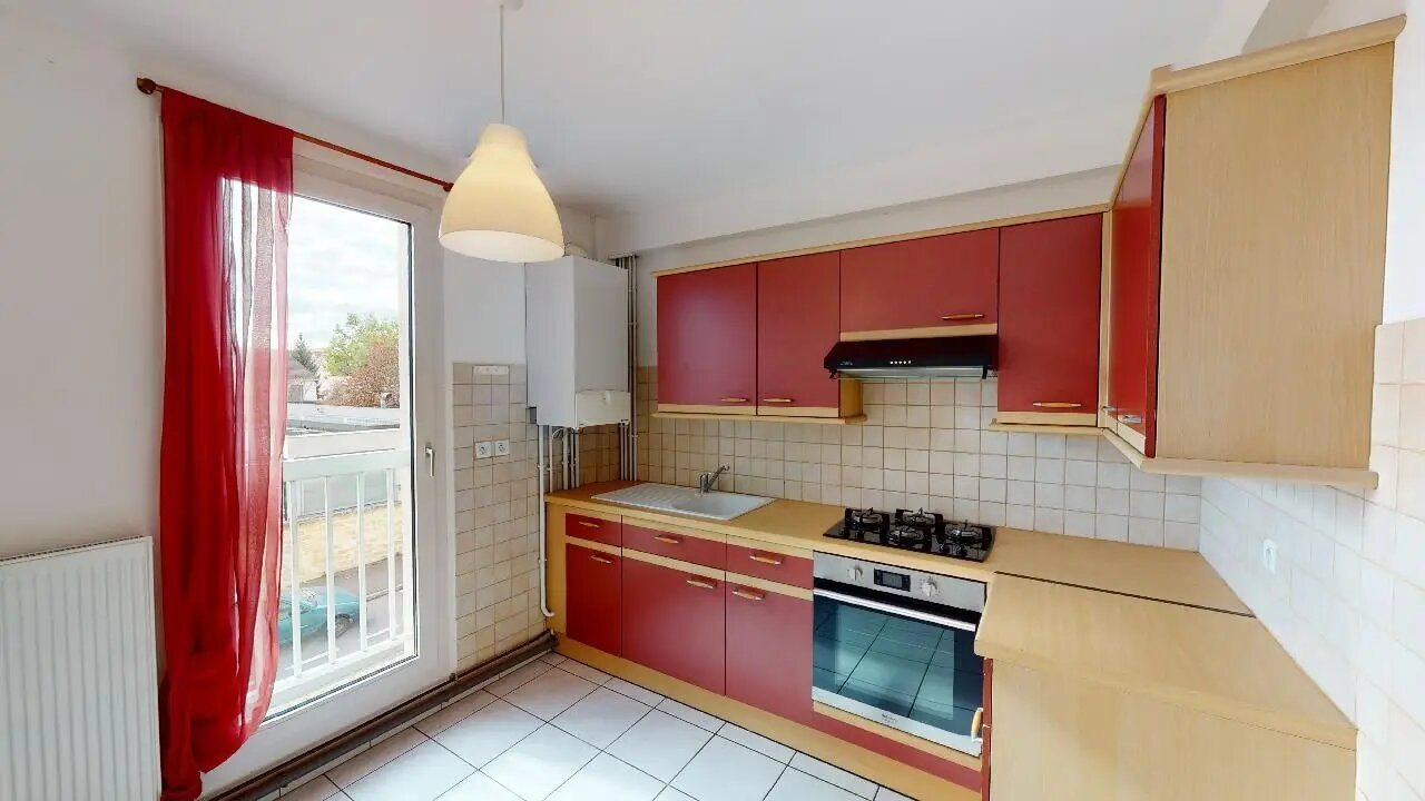 Appartement à vendre, 81m², Issou