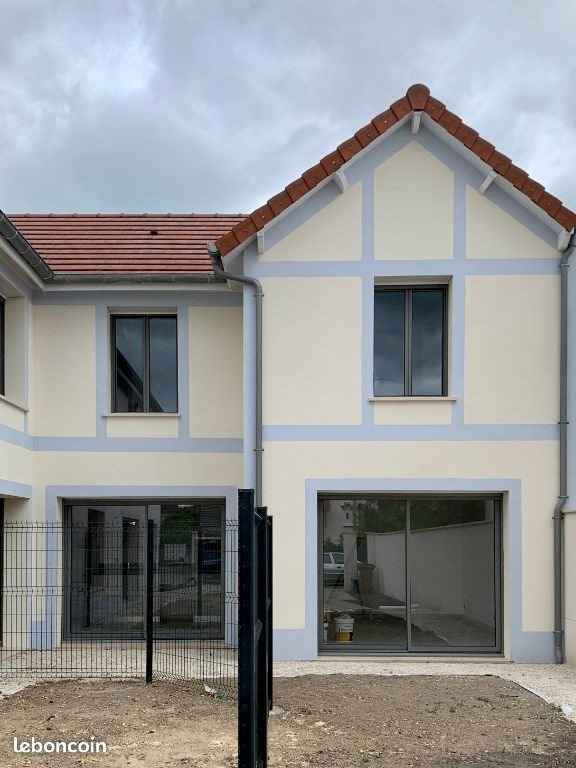 Maison à louer, 90m², Chatou