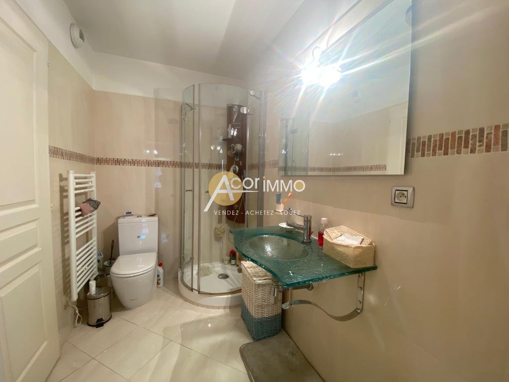 Appartement à vendre, 97m², Sanary-sur-Mer