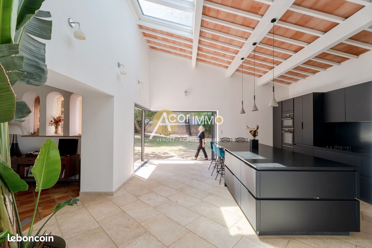 Maison à vendre, 257m², La Seyne-sur-Mer