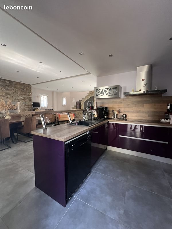 Maison à vendre, 300m², Aubagne
