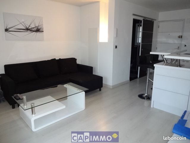 Appartement à louer, 26m², La Garde
