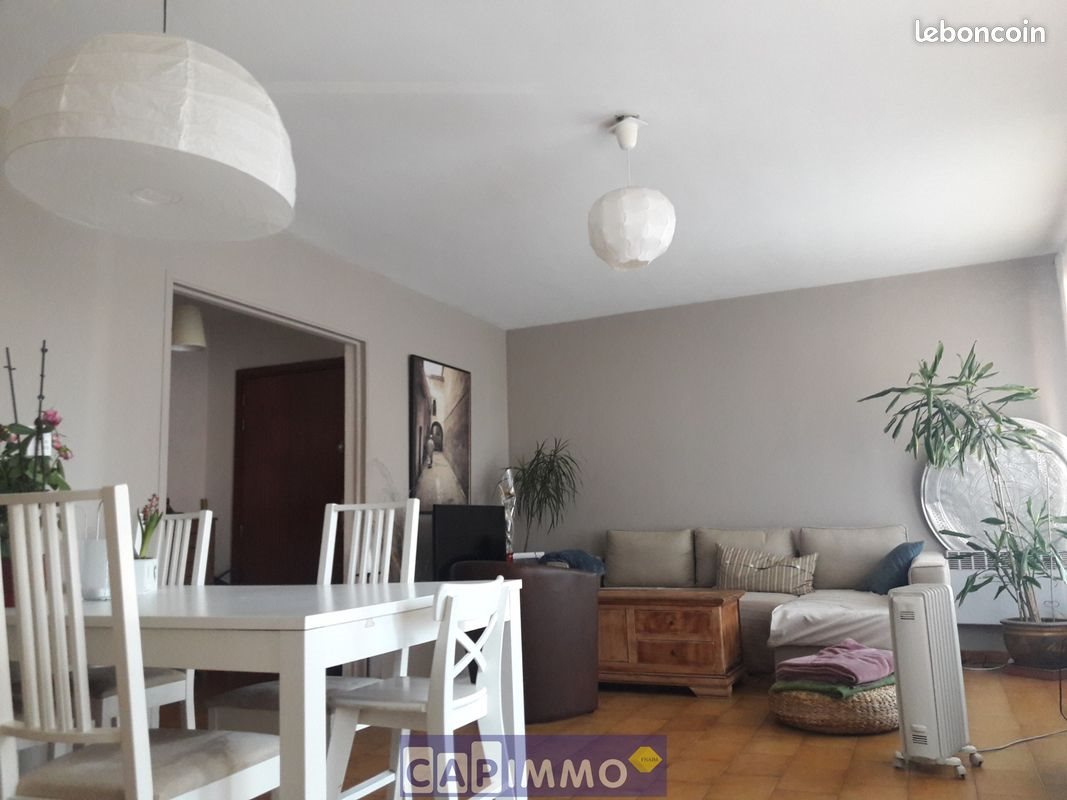 Appartement à louer, 80m², Le Pradet