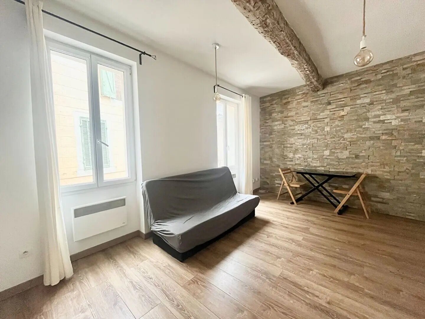 Appartement à louer, 24m², Auriol