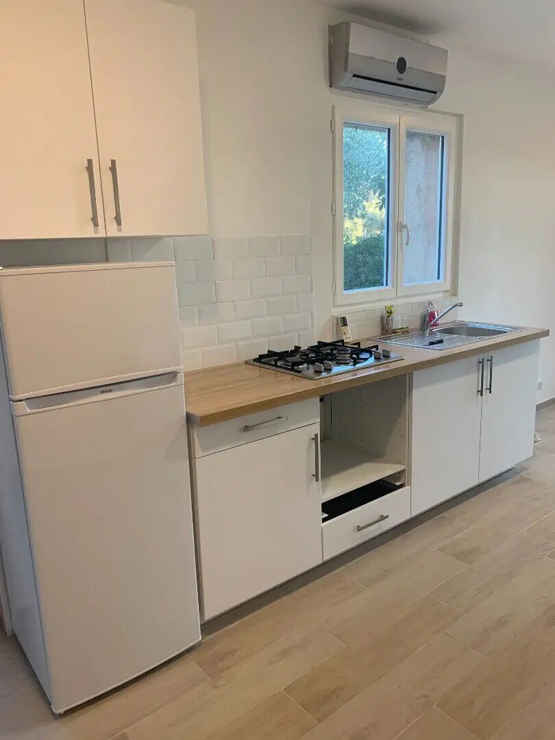 Appartement à louer, 30m², Châteauneuf-Grasse