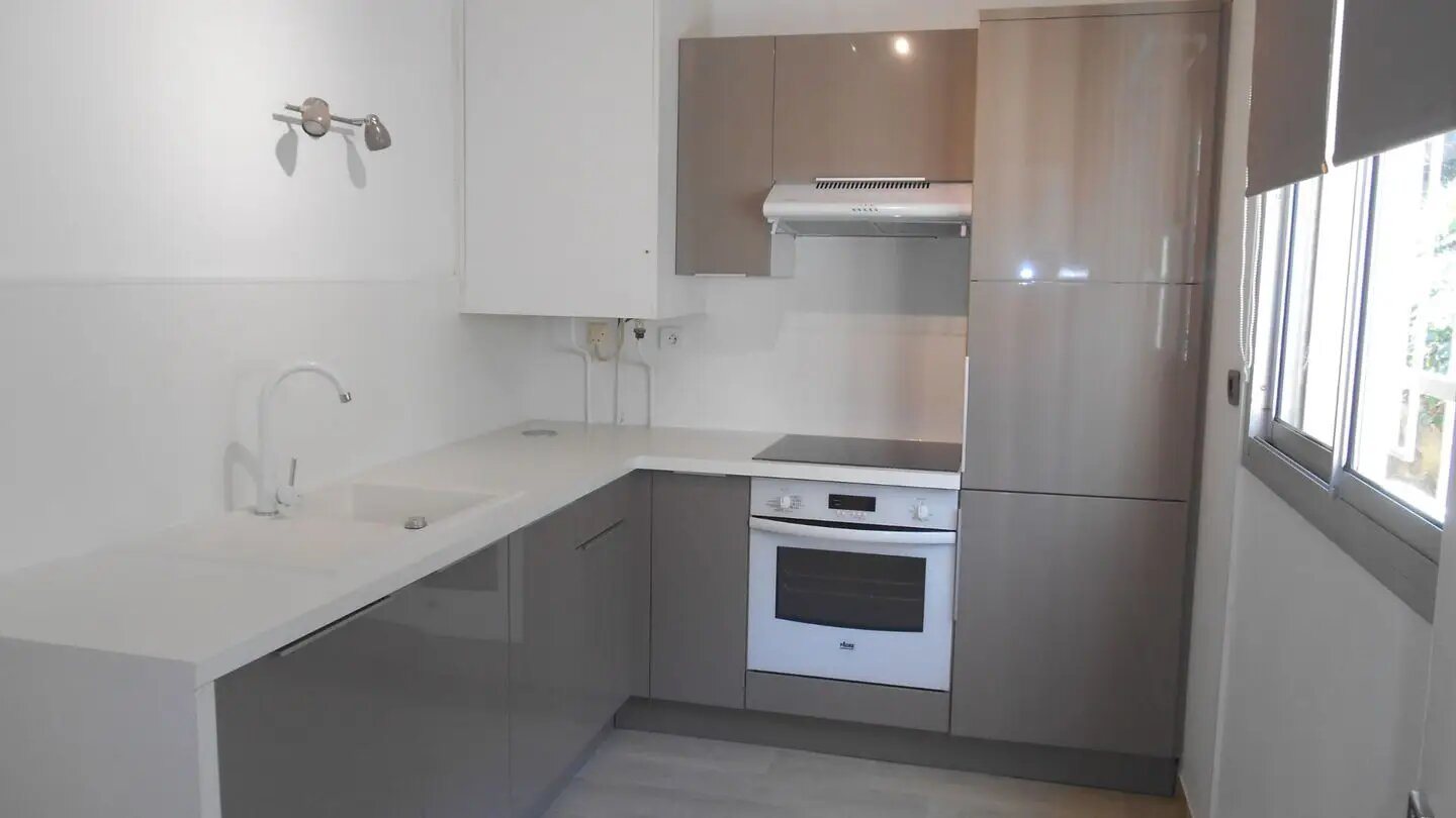 Appartement à louer, 48m², Grasse