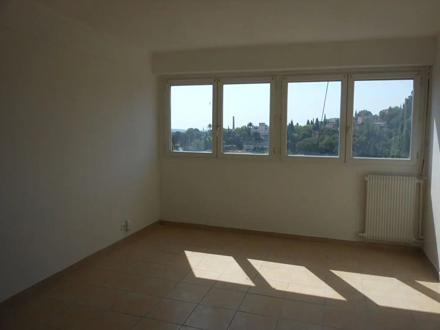 Appartement à louer, 43m², Grasse