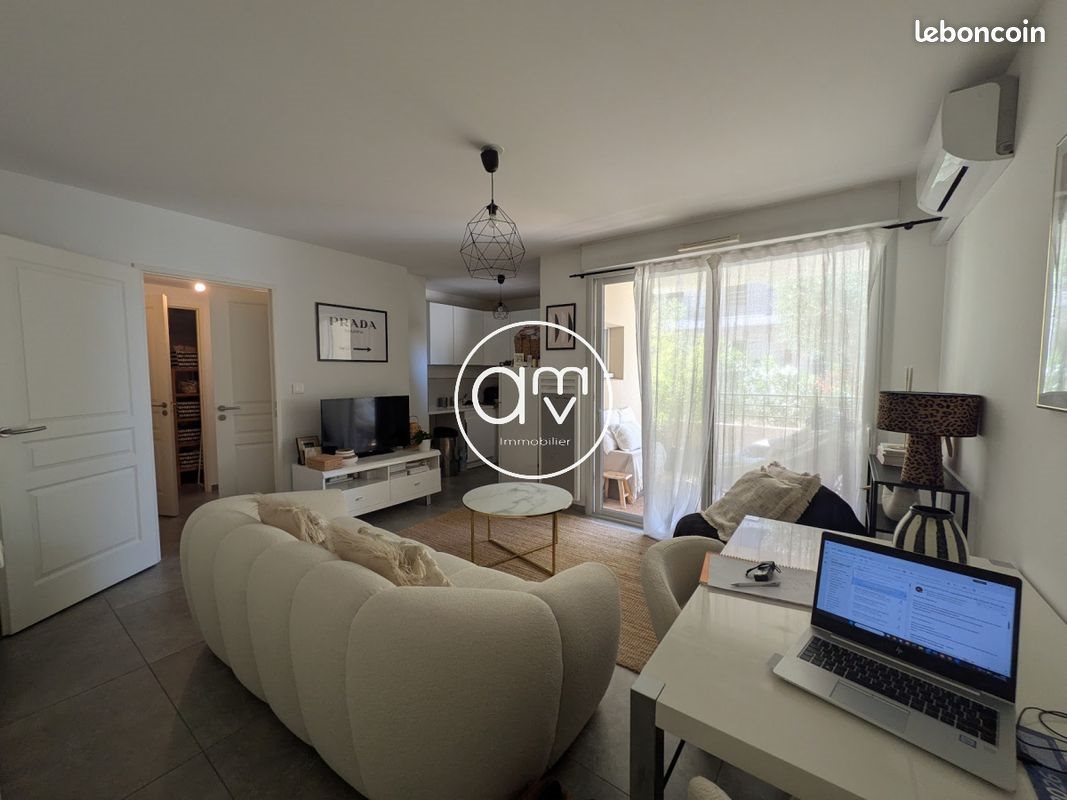 Appartement à louer, 43m², La Londe-les-Maures