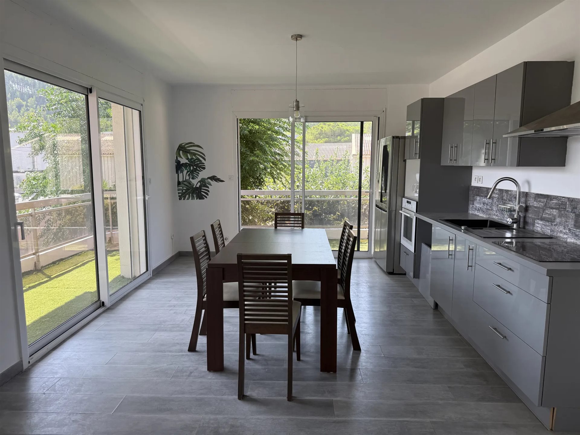 Appartement à louer, 102m², Hyères