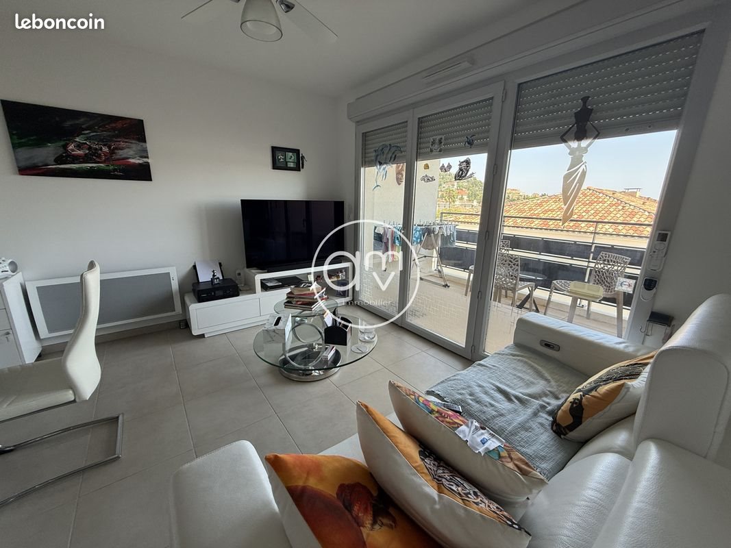 Appartement à louer, 40m², Hyères