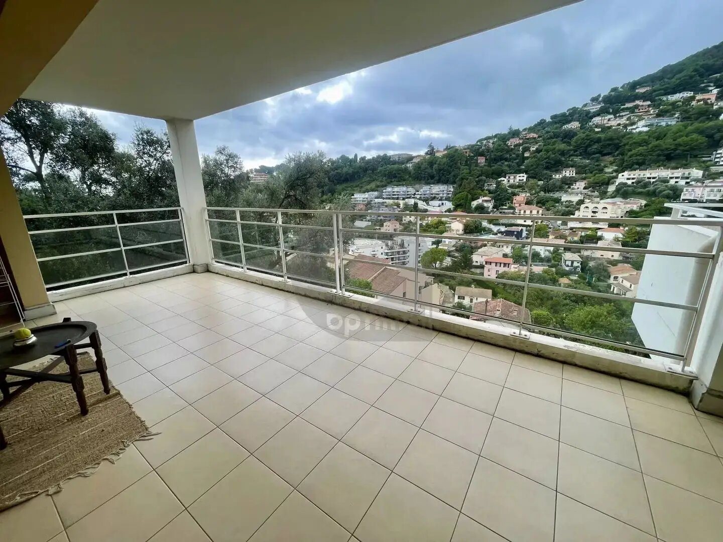Appartement à louer, 63m², Menton