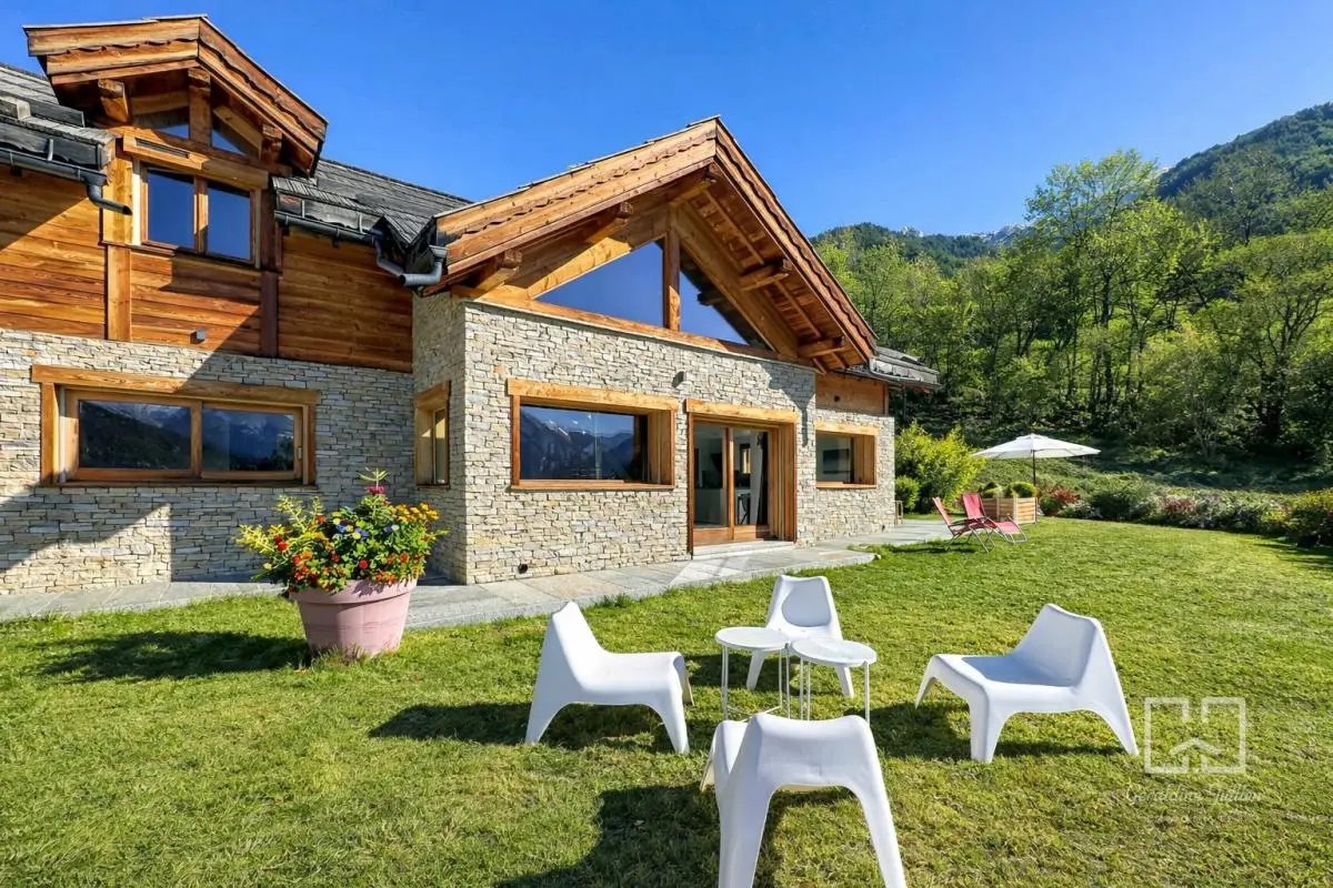 Maison à vendre, 237m², Saint-Chaffrey