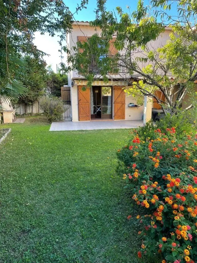 Maison à louer, 88m², Cagnes-sur-Mer