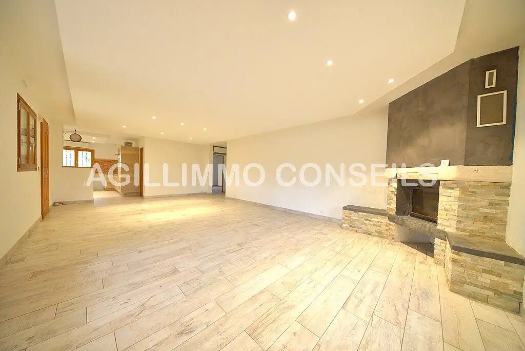 Appartement à vendre, 108m², Fréjus