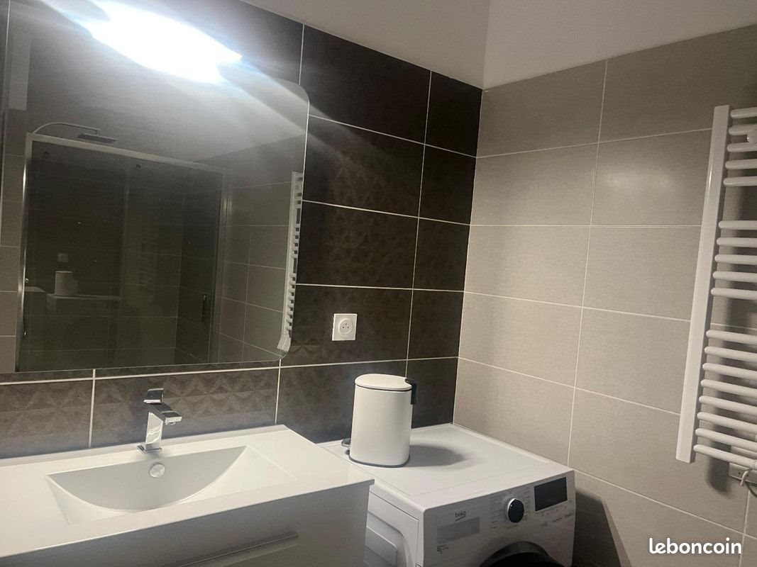 Appartement à louer, 25m², Brignoles