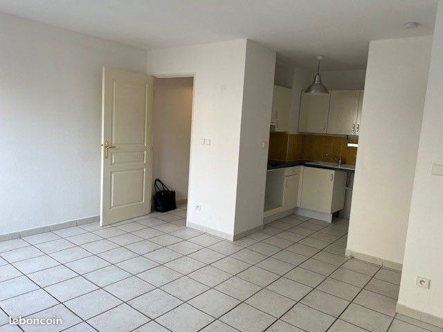 Appartement à louer, 38m², Brignoles