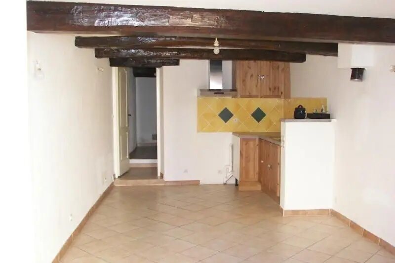 Appartement à louer, 49m², Vins-sur-Caramy