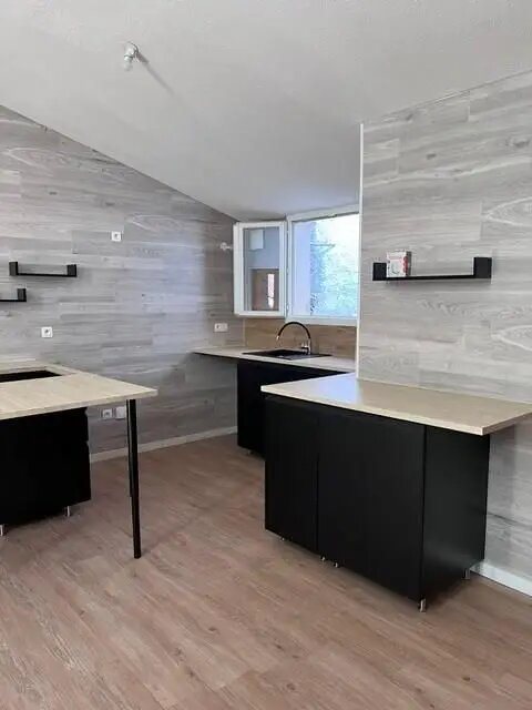 Appartement à louer, 61m², Cabasse