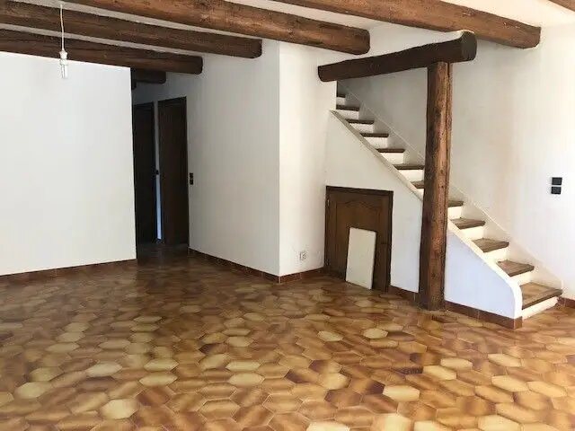 Appartement à louer, 96m², Garéoult
