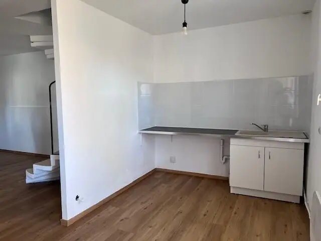 Appartement à louer, 83m², Le Luc