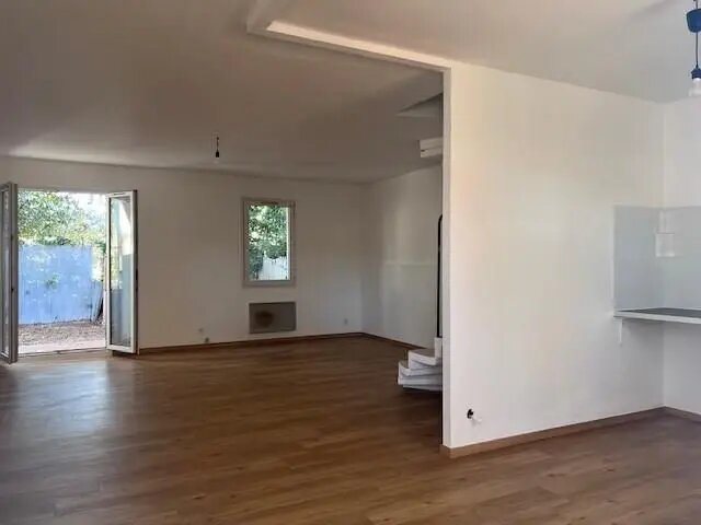 Appartement à louer, 83m², Le Luc