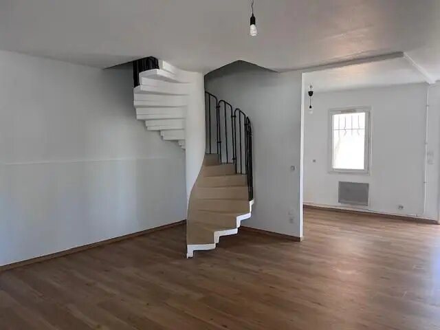 Appartement à louer, 83m², Le Luc