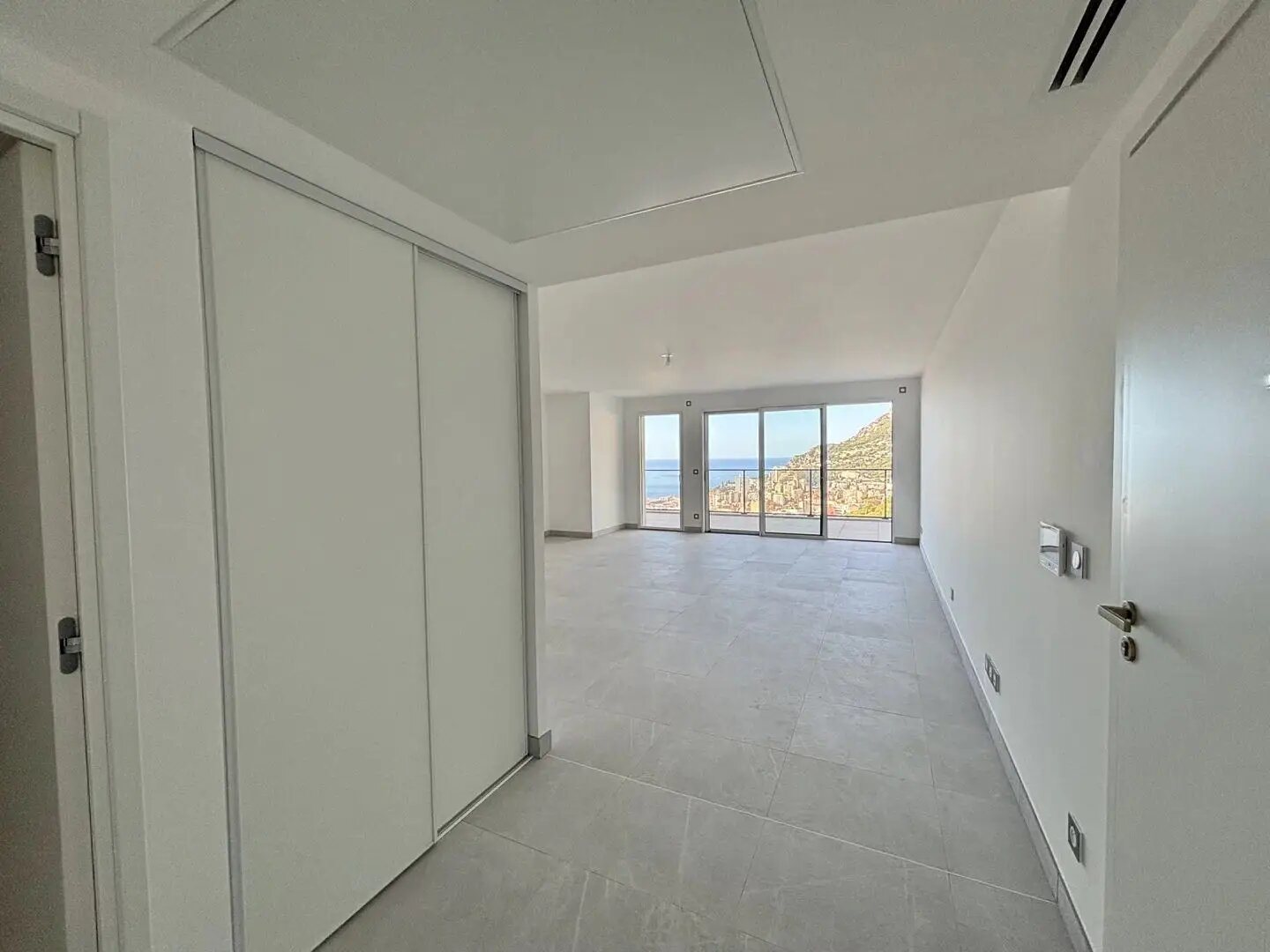 Appartement à louer, 102m², Beausoleil