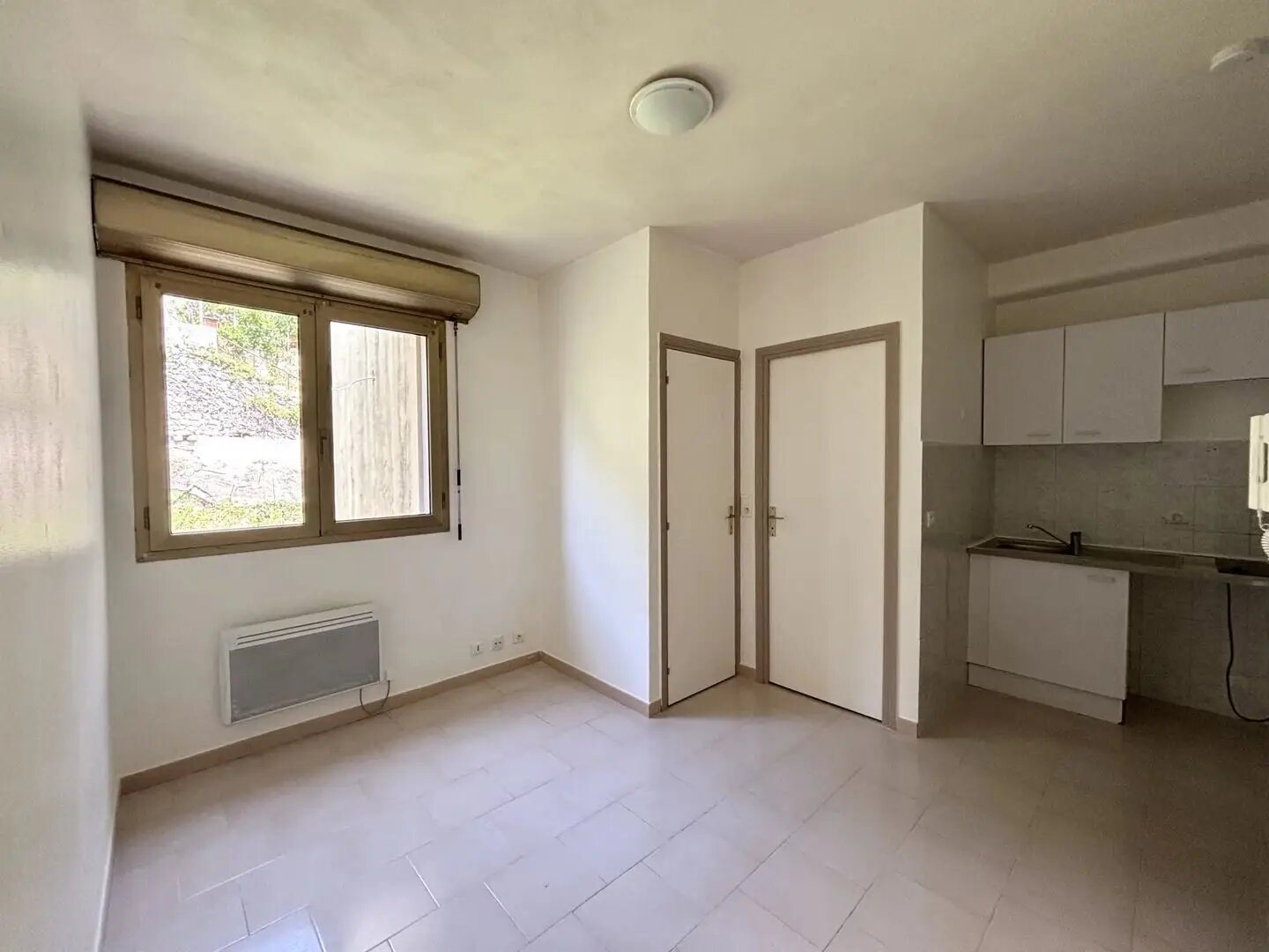 Appartement à louer, 16m², Menton