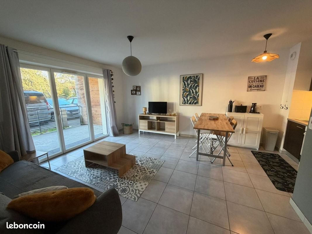 Appartement à louer, 43m², Pessac