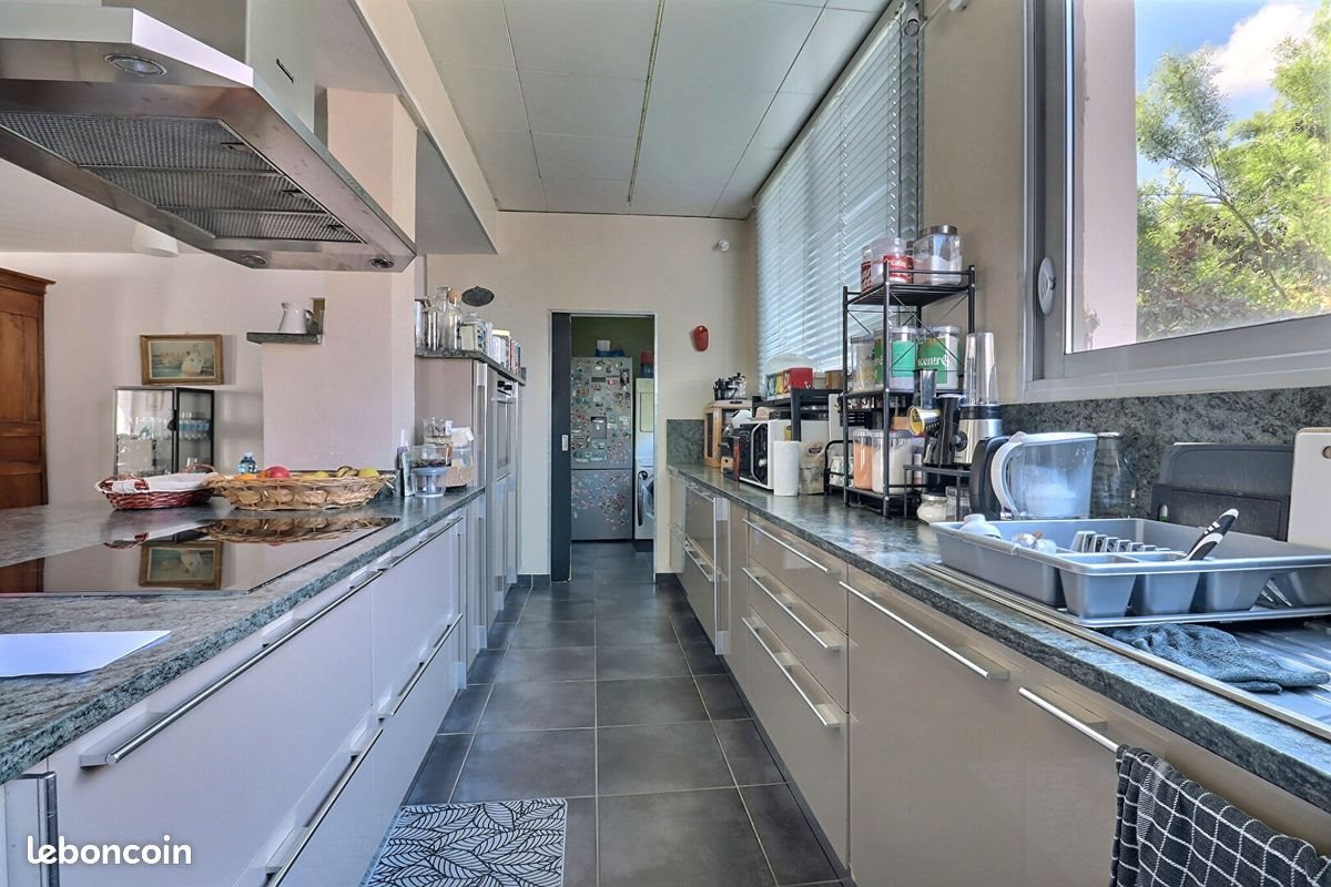 Appartement à vendre, 153m², Pau