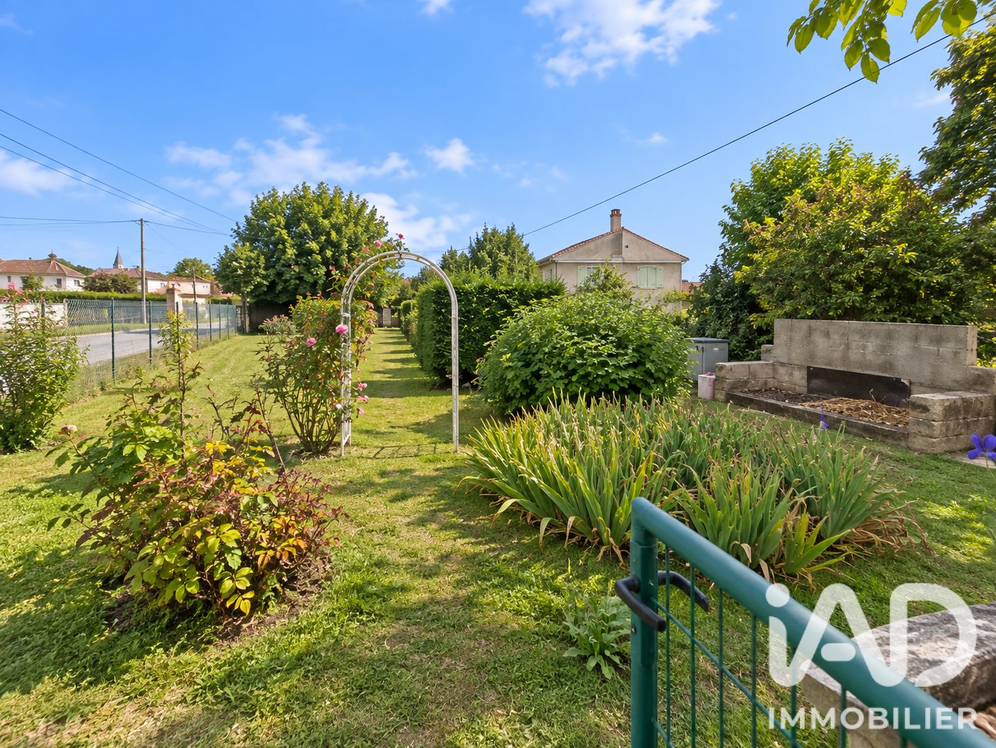 Maison à vendre, 141m², Lussac