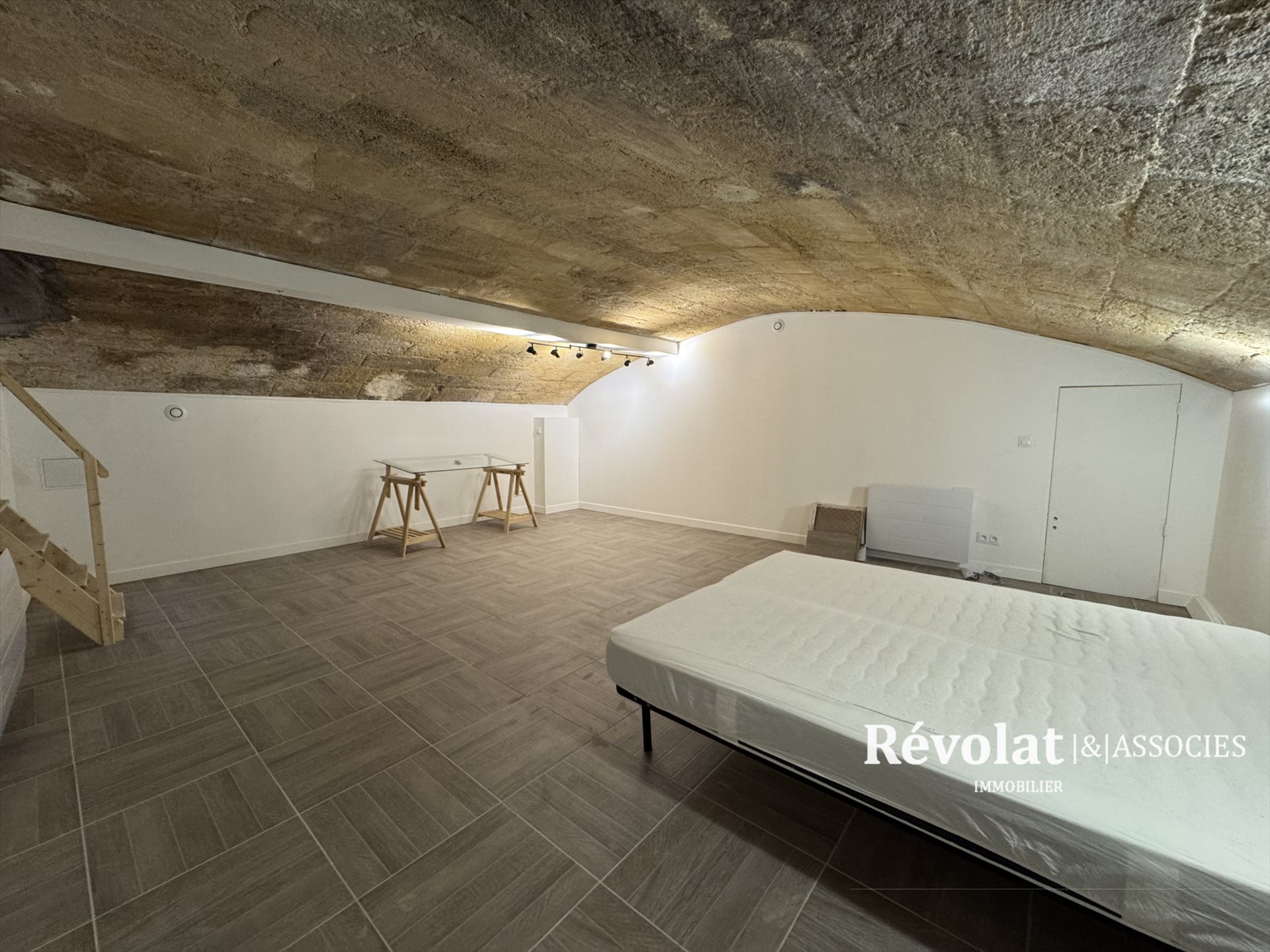Appartement à louer, 57m², Bordeaux