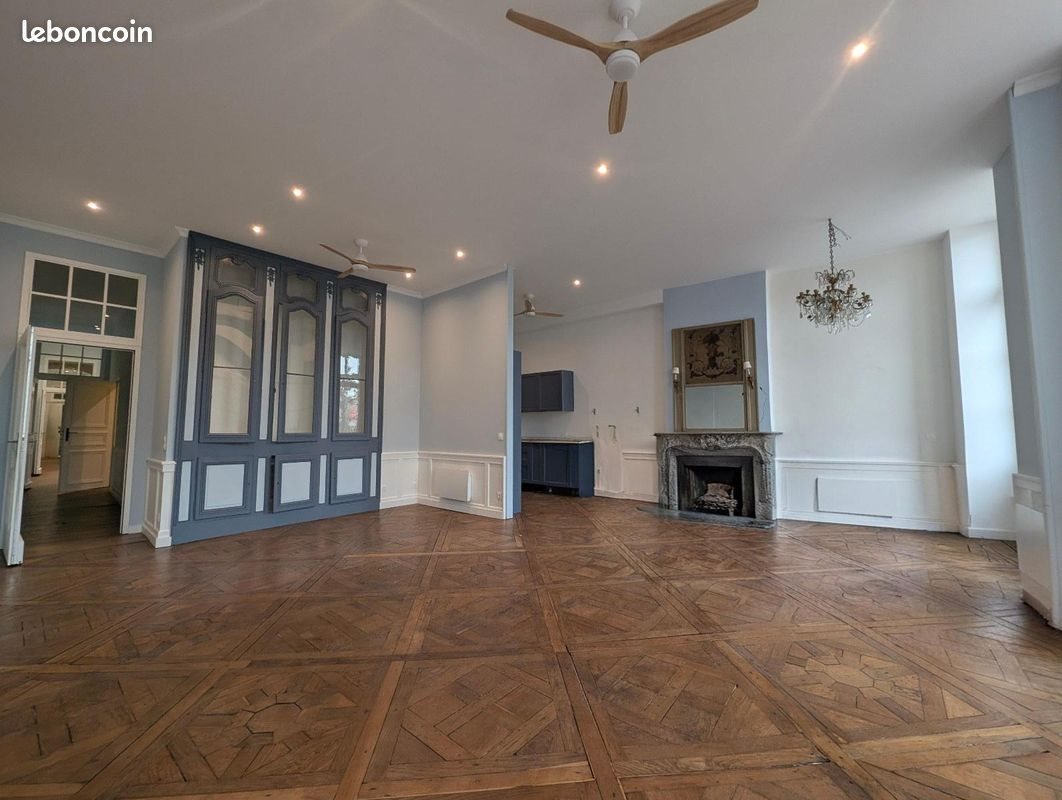 Appartement à louer, 151m², Bayonne