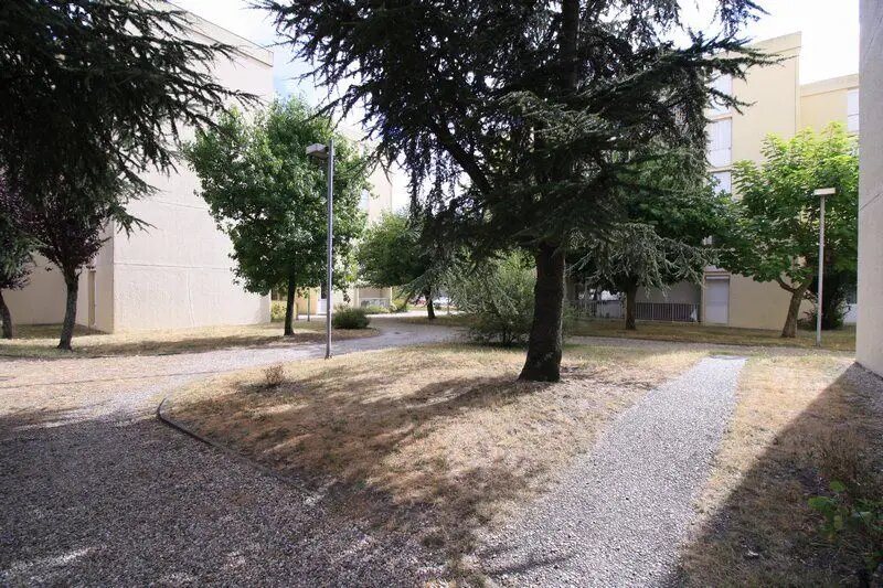 Appartement à louer, 63m², Talence