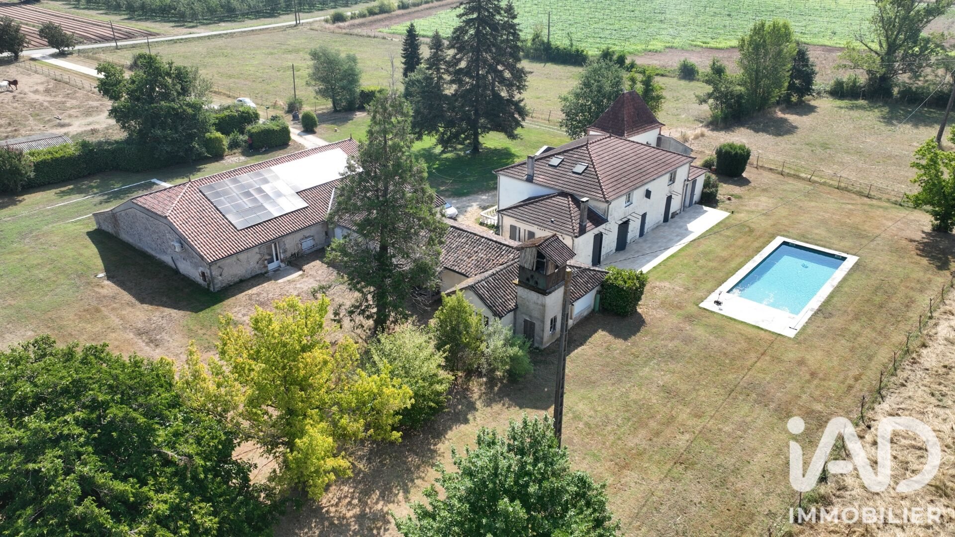 Maison à vendre, 370m², Lédat
