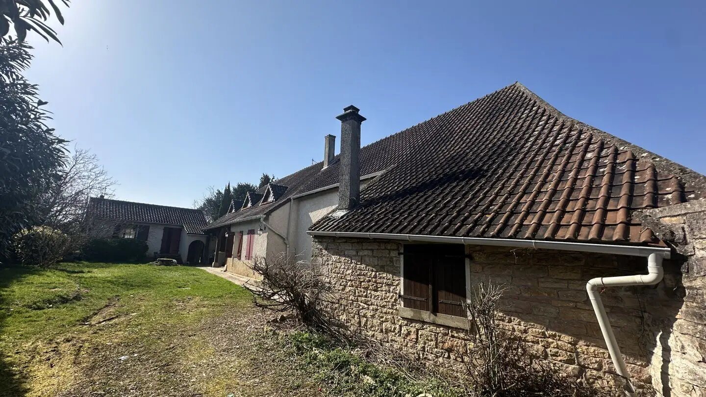 Maison à vendre, 270m², Savouges