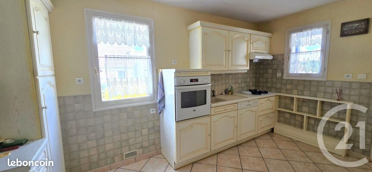 Maison à vendre, 109m², Mâcon
