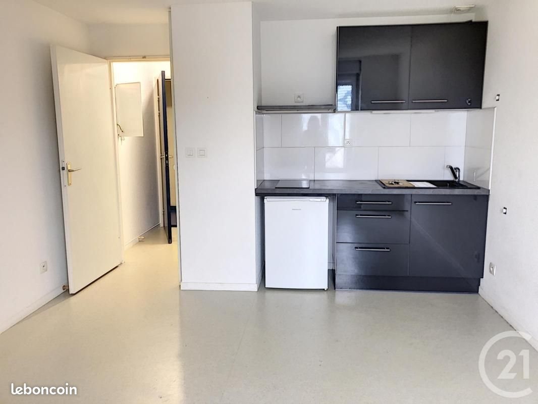 Appartement à louer, 22m², Auxerre