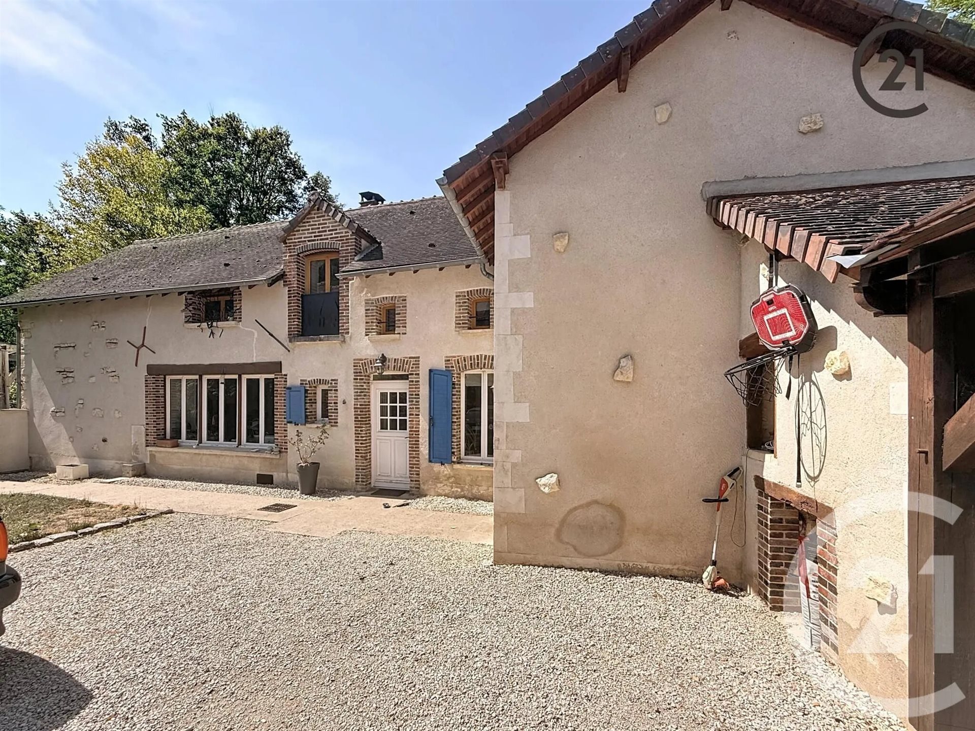 Maison à vendre, 253m², Poilly-sur-Tholon