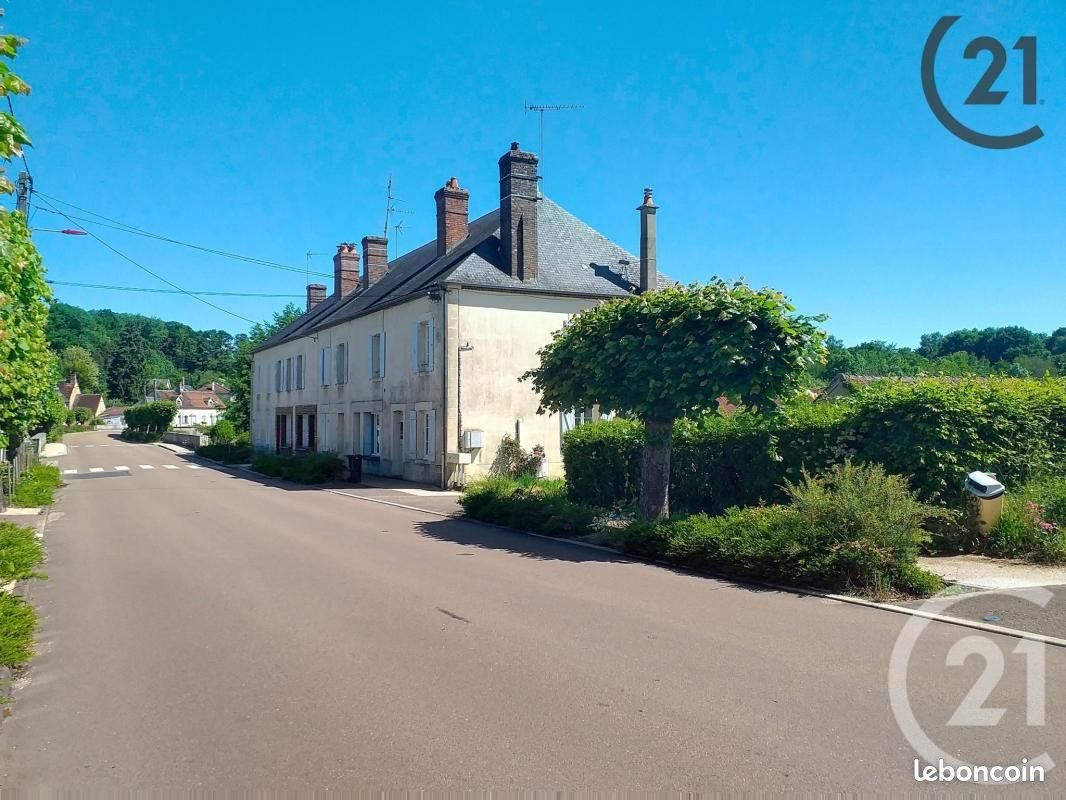 Appartement à vendre, 710m², Auxerre