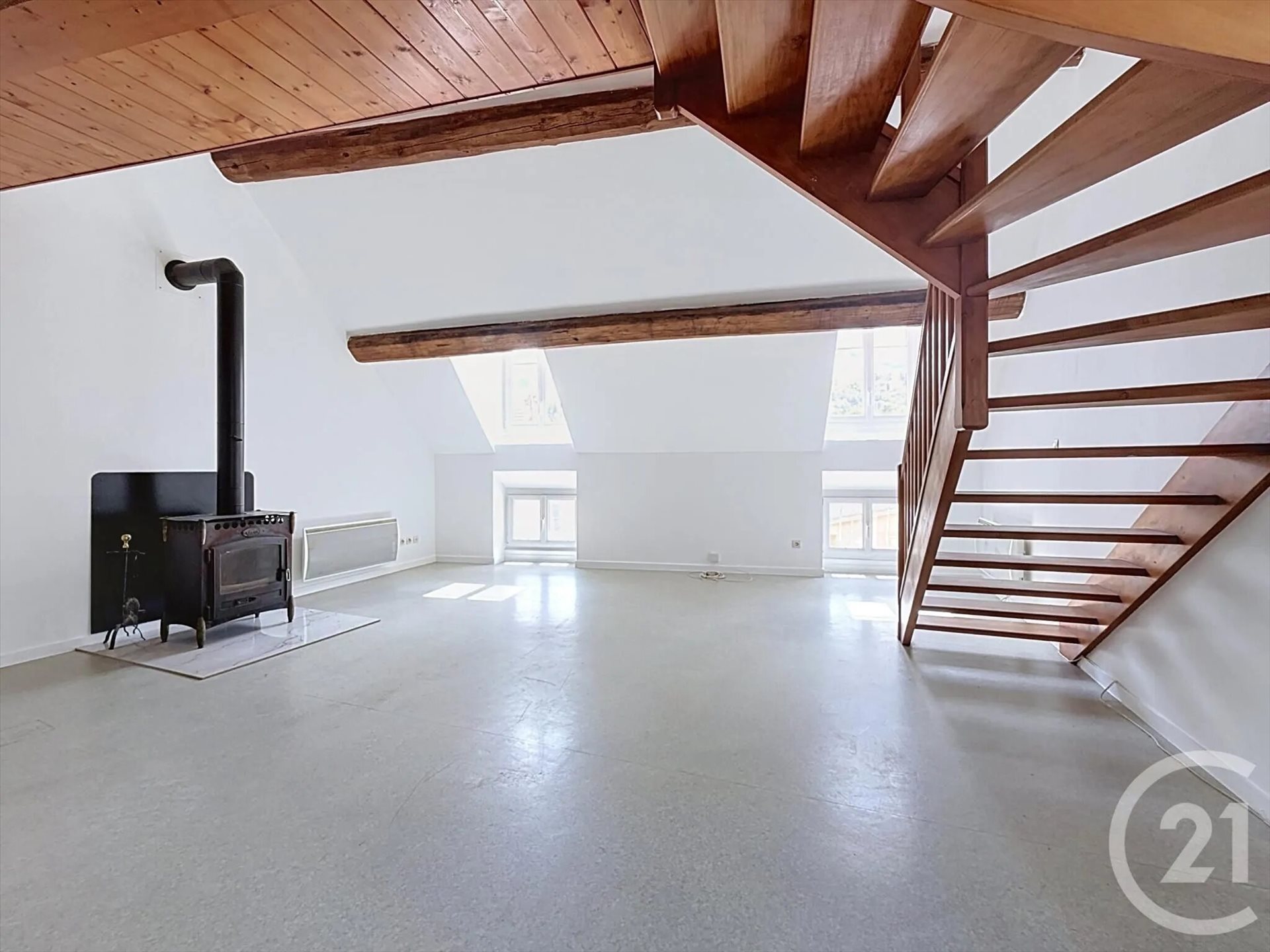 Appartement à louer, 80m², Plombières-lès-Dijon