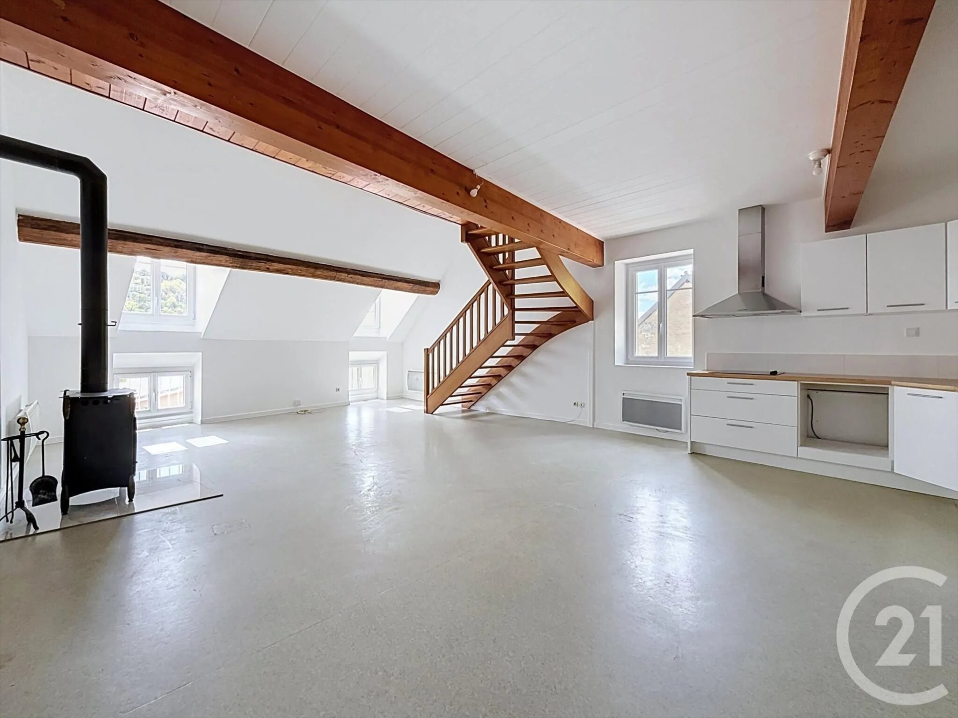 Appartement à louer, 80m², Plombières-lès-Dijon