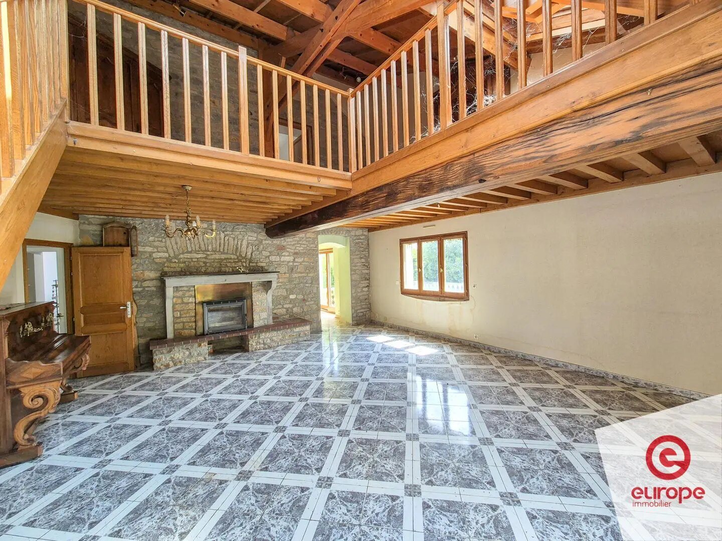 Maison à vendre, 258m², Guillon