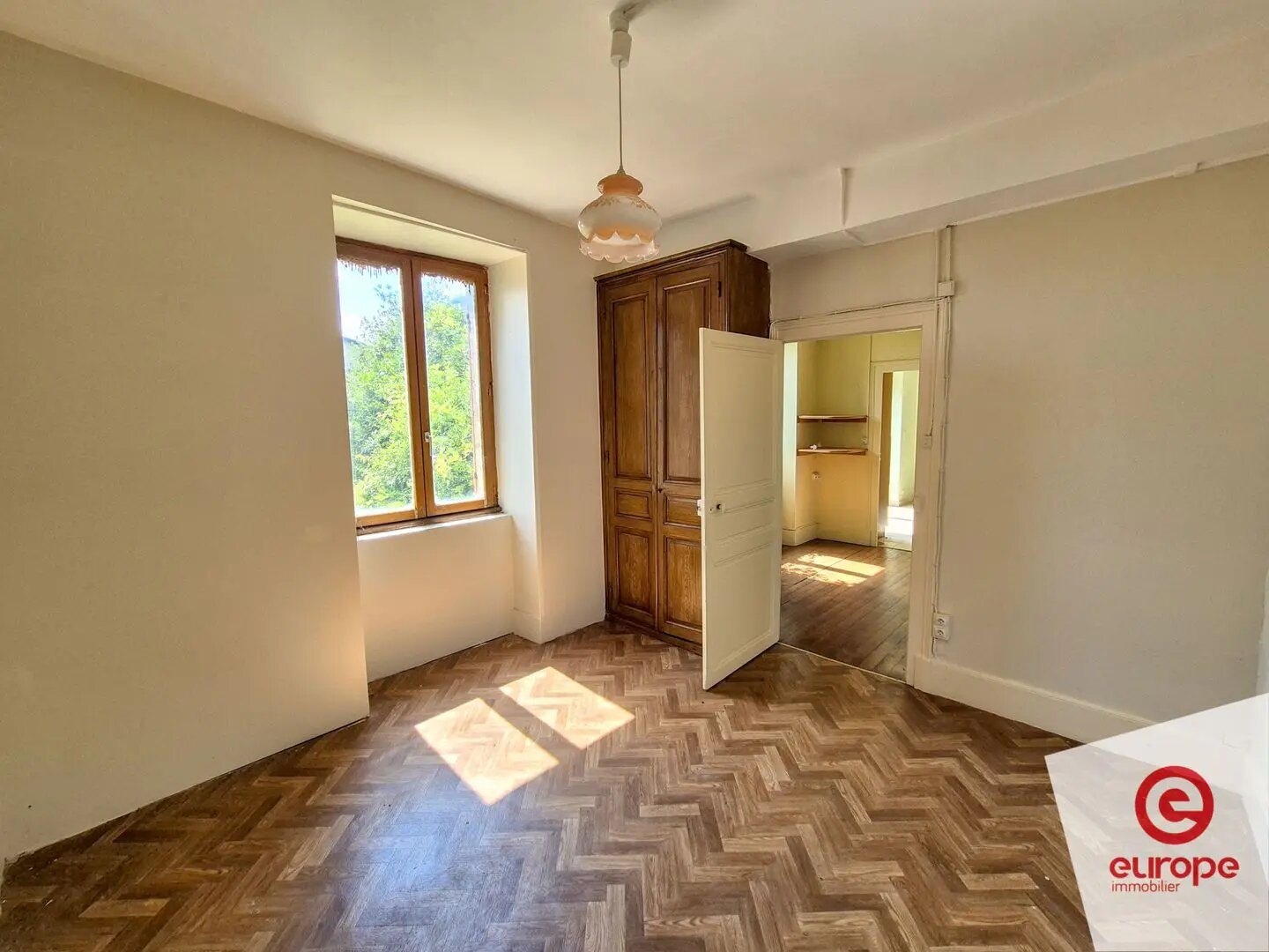 Maison à vendre, 258m², Guillon