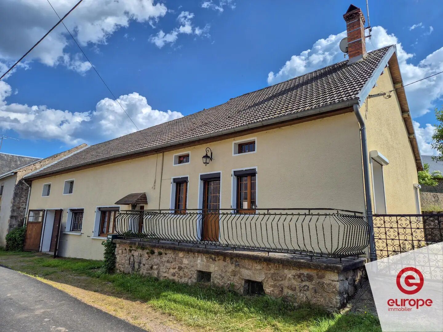 Maison à vendre, 211m², Dun-les-Places