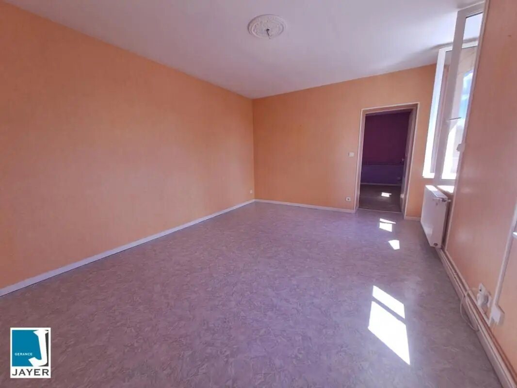 Appartement à louer, 46m², Saint-Martin-en-Bresse