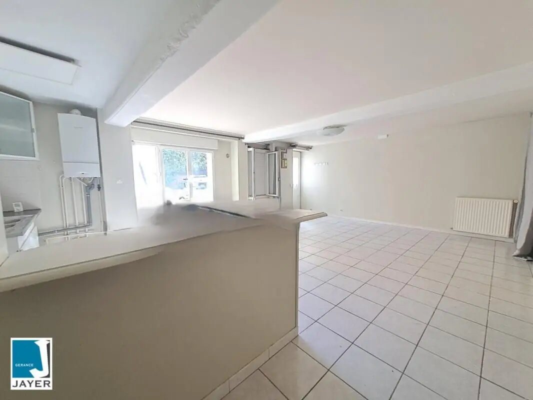 Appartement à louer, 66m², Sennecey-le-Grand