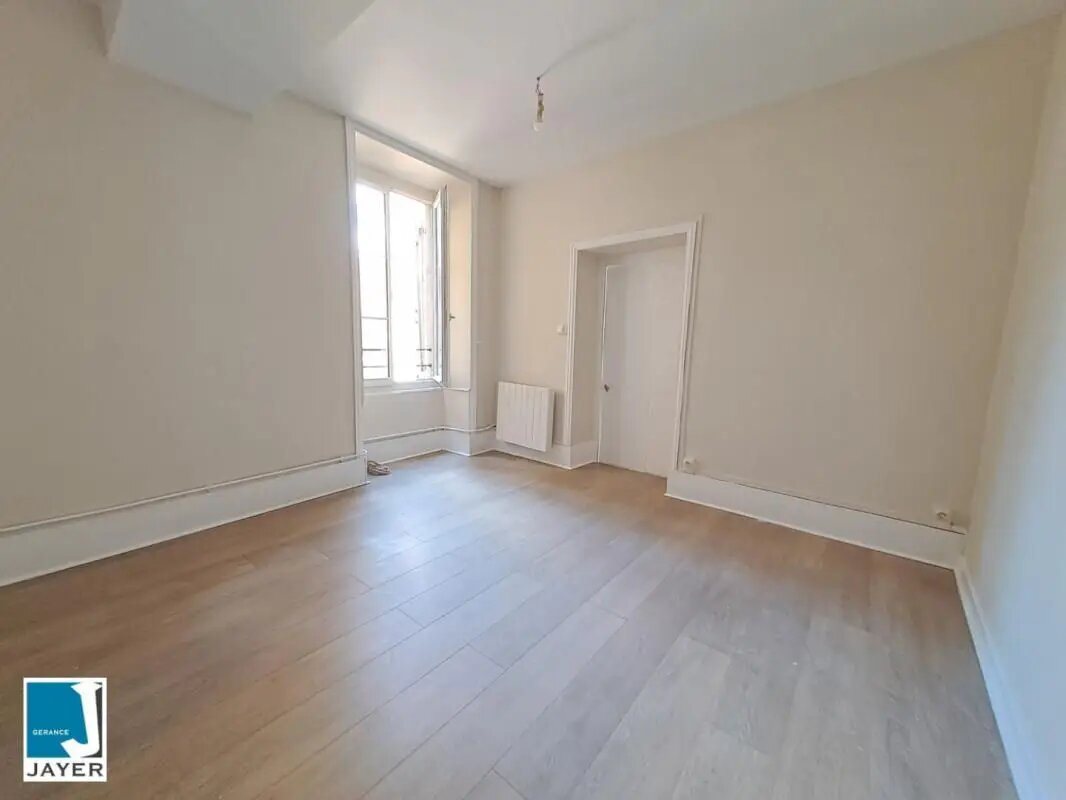 Appartement à louer, 35m², Sennecey-le-Grand